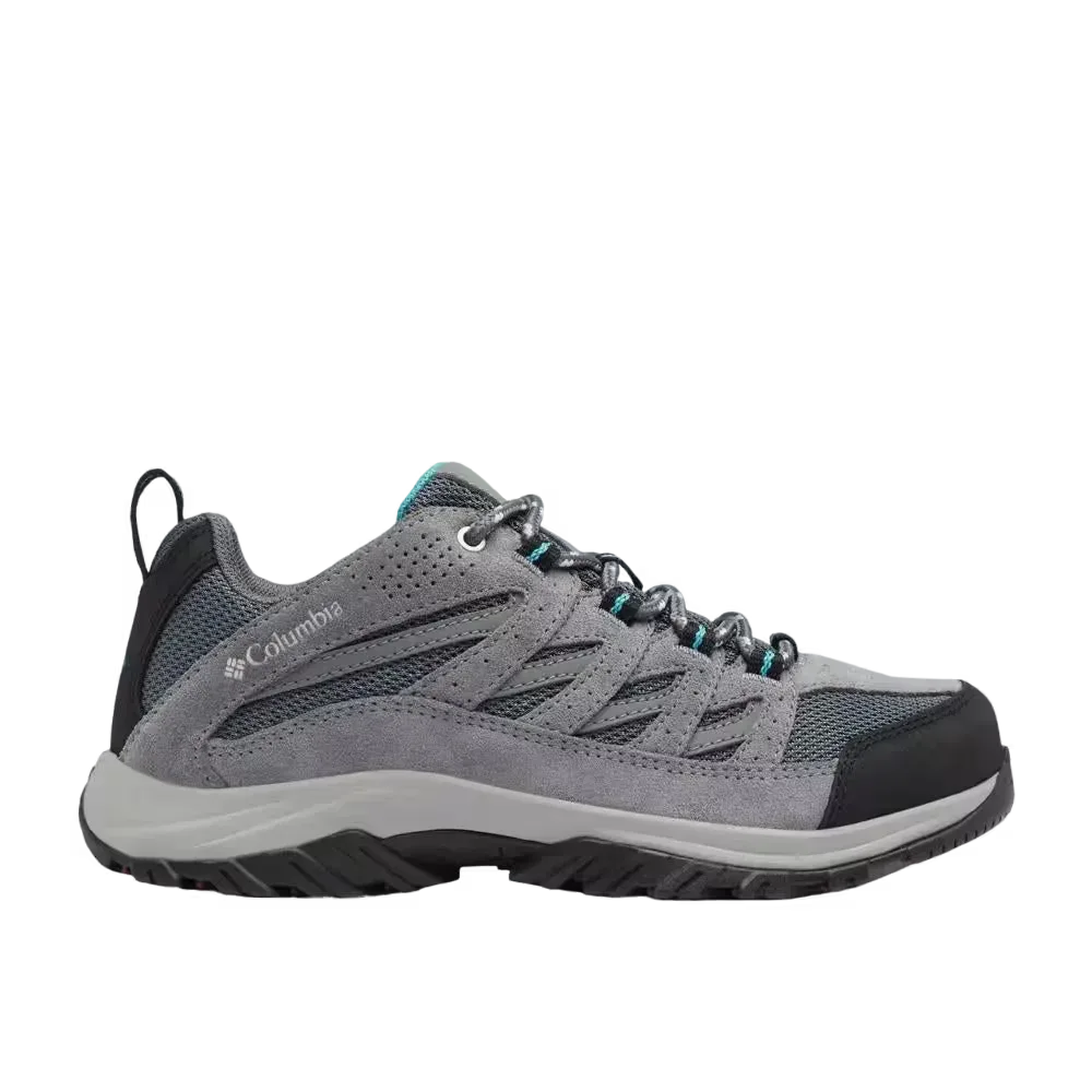 Explora con botas de senderismo Columbia