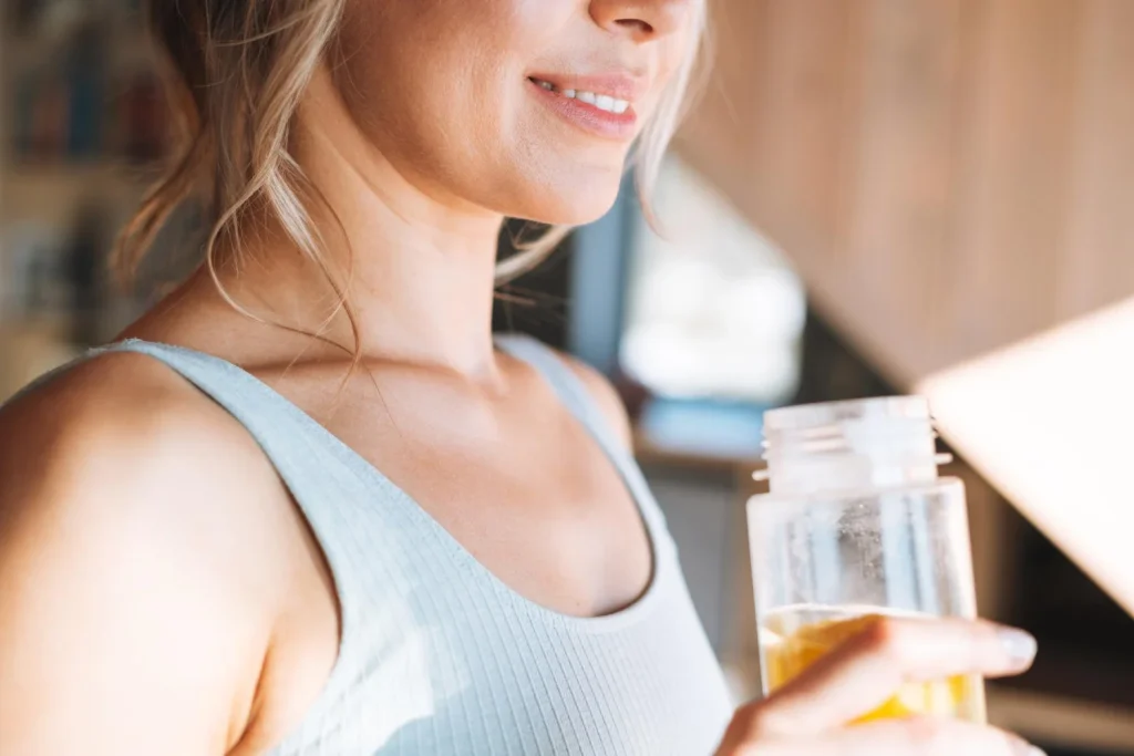 Colágeno para deportistas: ¿Milagro para el rendimiento o simple moda? Colágeno para deportistas reforzando la salud ósea